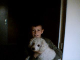 alexis avec boule de neige